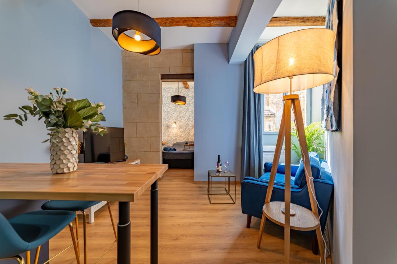Le Bleu Jean Denim Arenes - Une Nuit A Nimes Ngoại thất bức ảnh